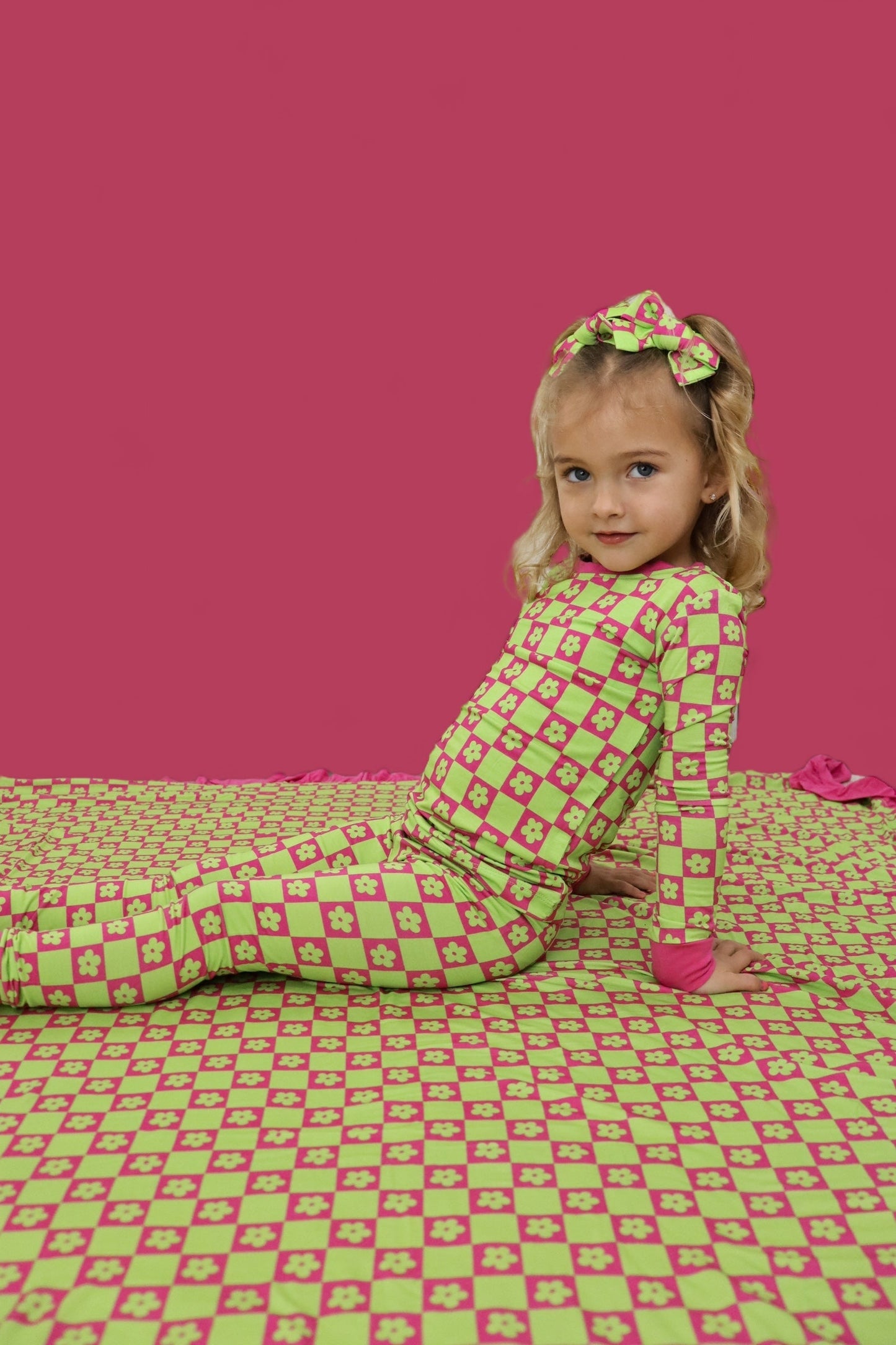 WILD DAISY CHECKERS DREAM SET