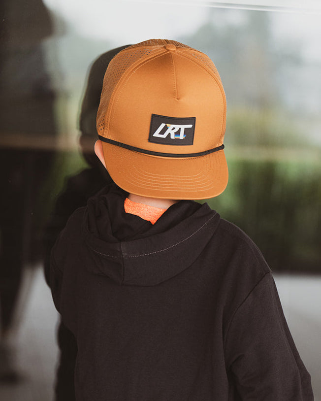 WATERPROOF AGE SNAPBACK - CHESTNUT