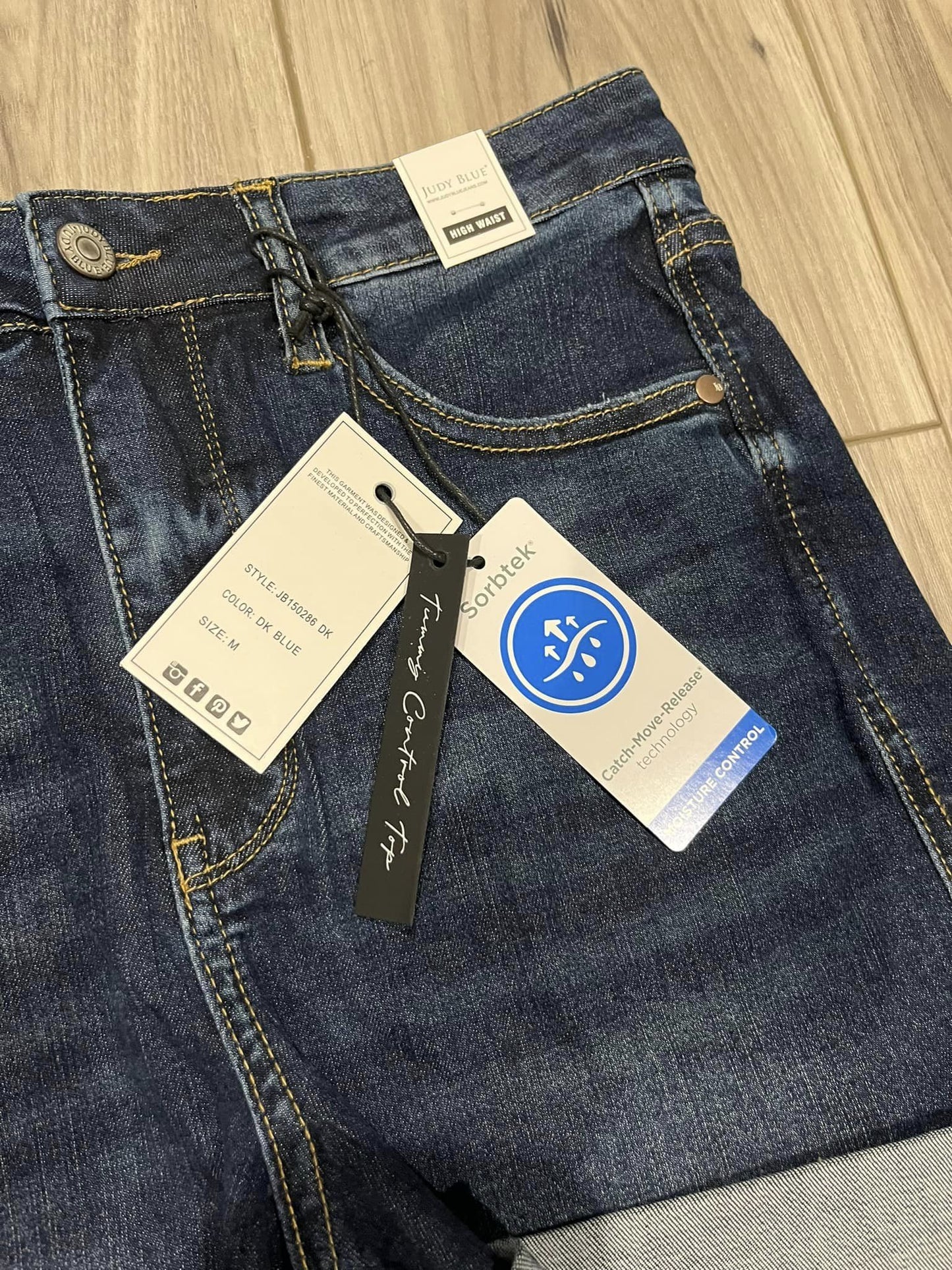 Judy Blue: High Waisted Tummy Control Dark Wash Shorts (cuff/no cuff shown)