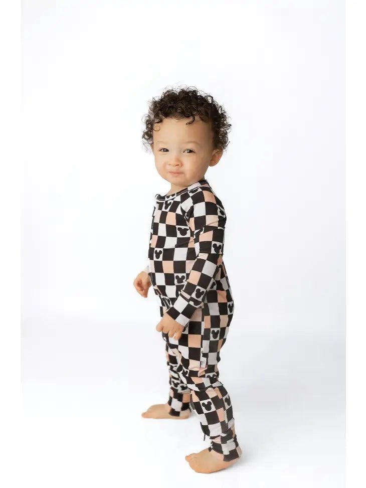 Blush Lotus: Checkered Mouse Bamboo Two Piece Set