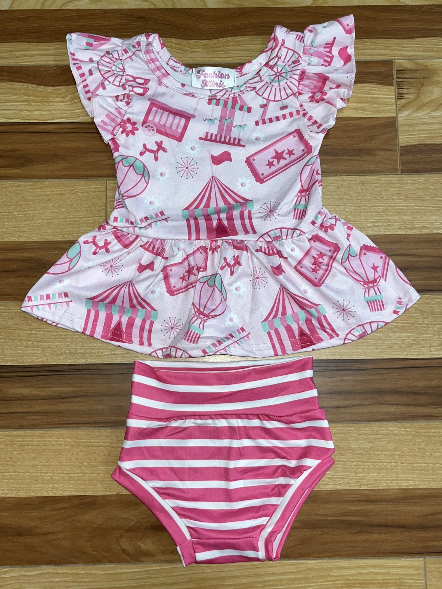 Fashion Minis: Pink at the Fair Bummie Set