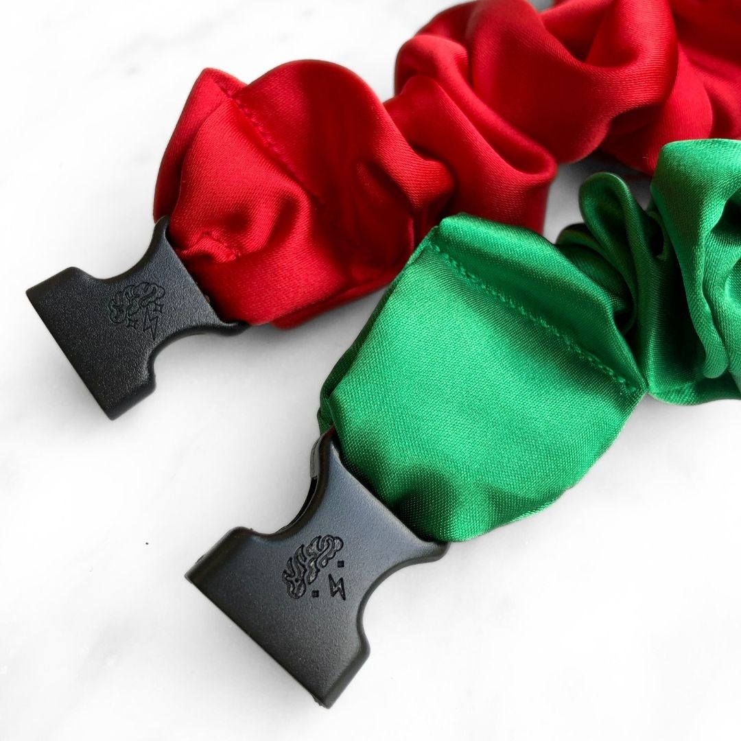 Jolly Duo - 2-Pack Christmas Holiday Buckle Scrunchies - No Snagging, No Tangles