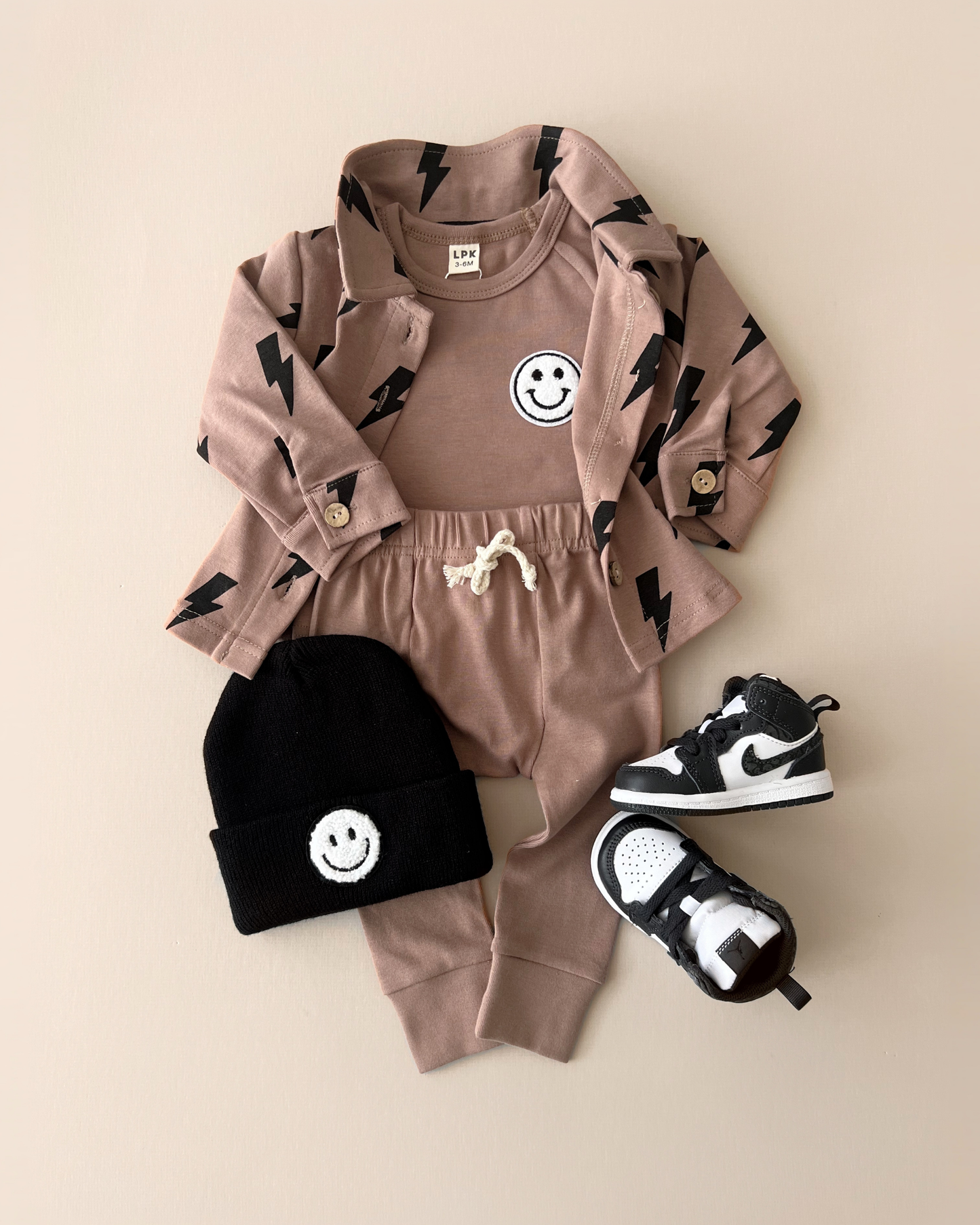 Lounge Set | Smiley Mocha