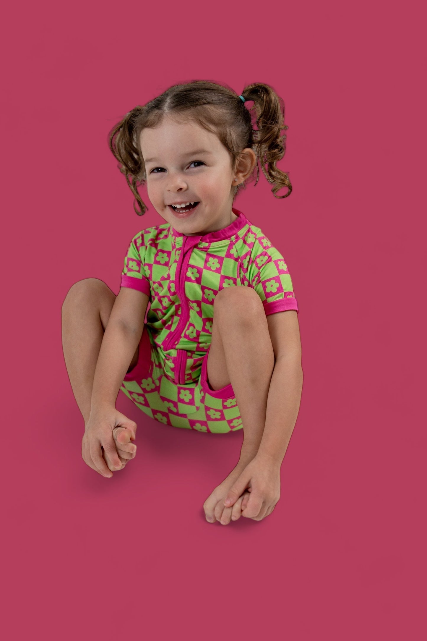 WILD DAISY CHECKERS DREAM SHORTIE
