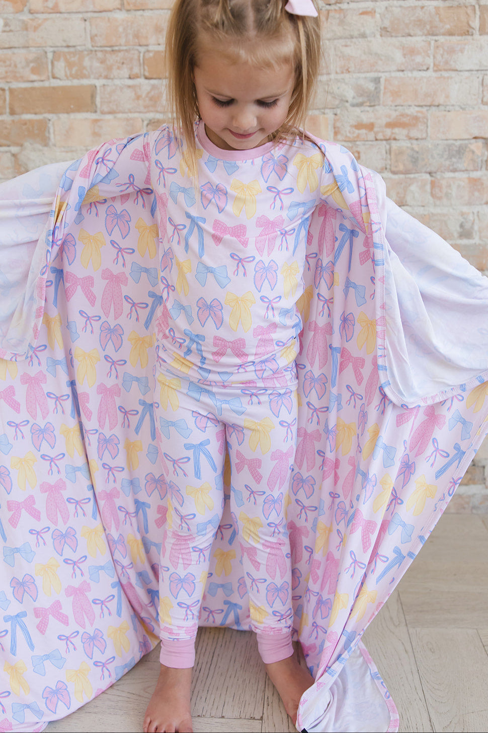 Madelyn - Set