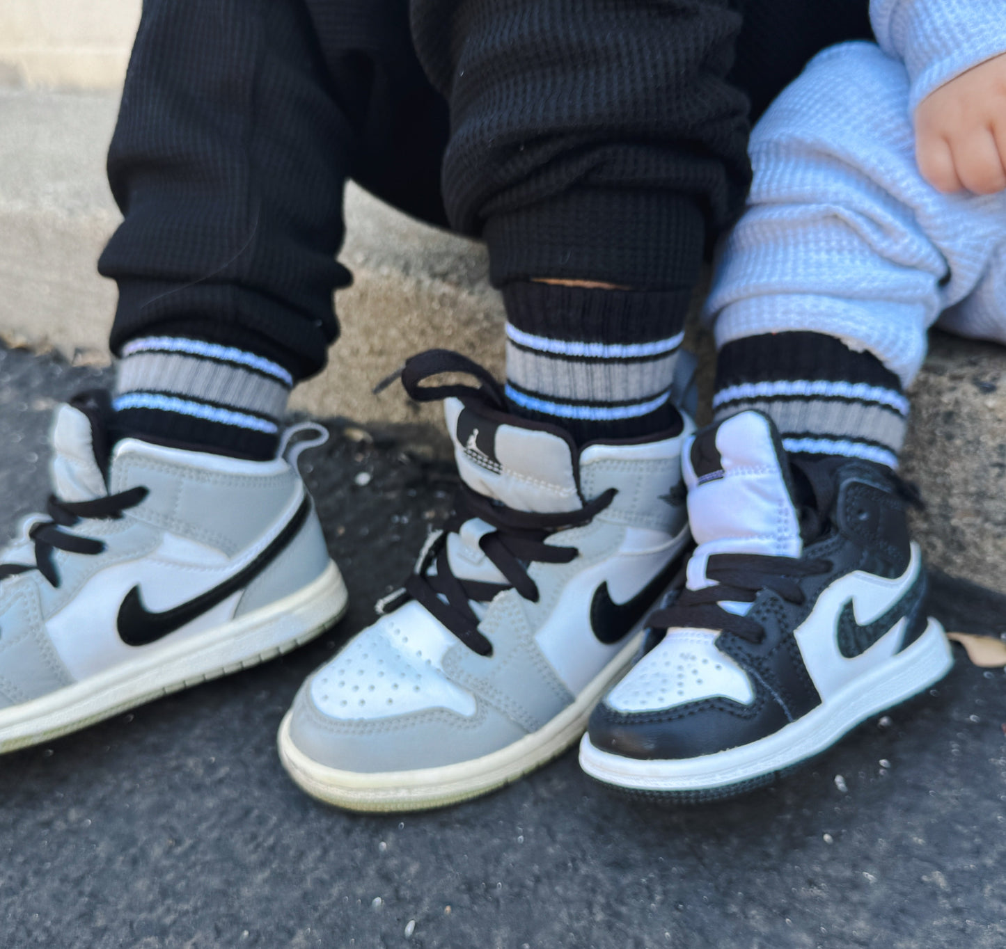 Monochrome Stripe