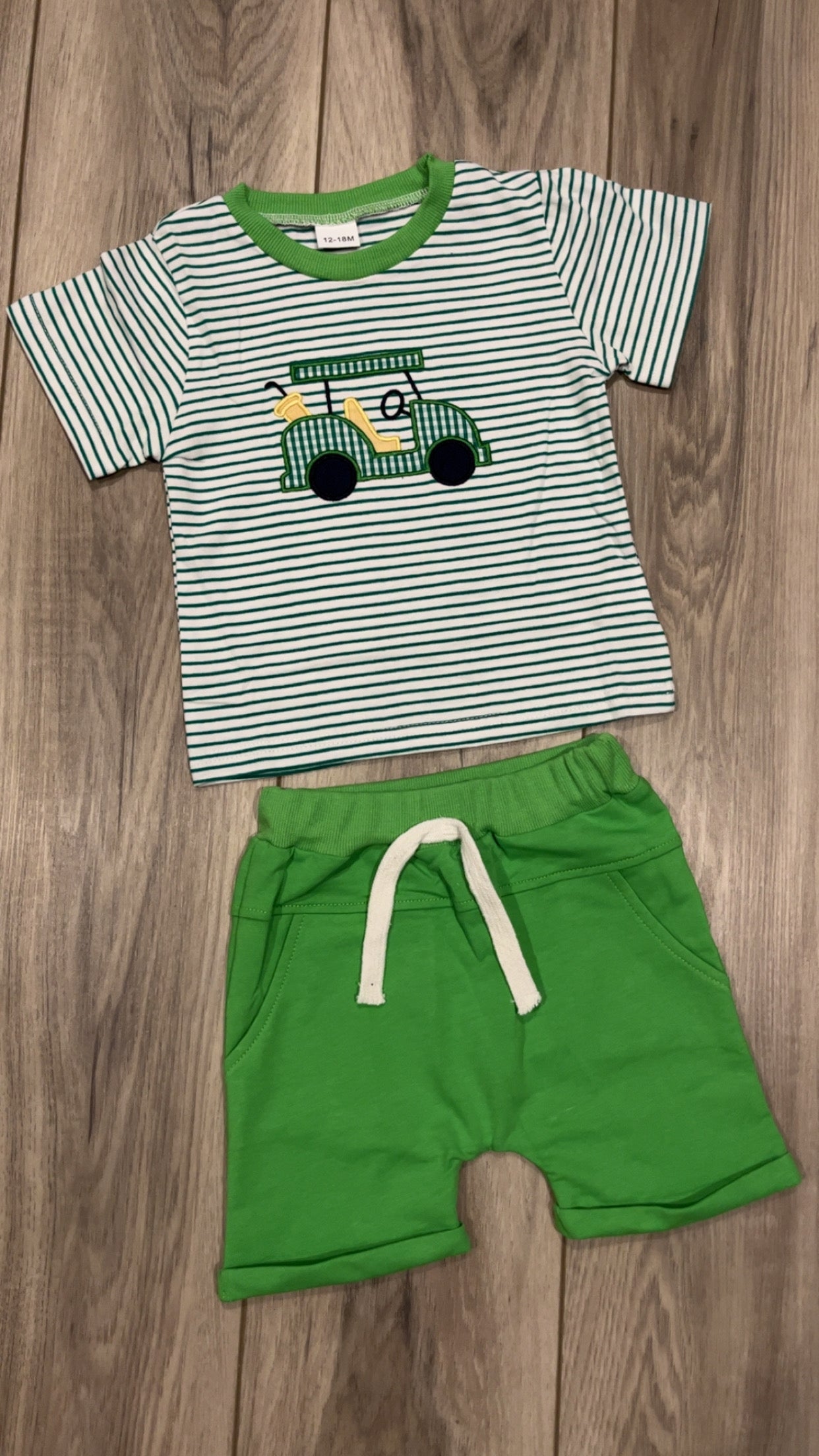 Green Golf Short Set