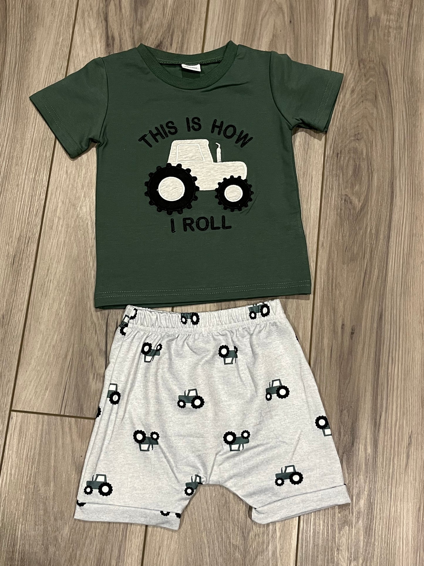 This Is How I Roll Short Set