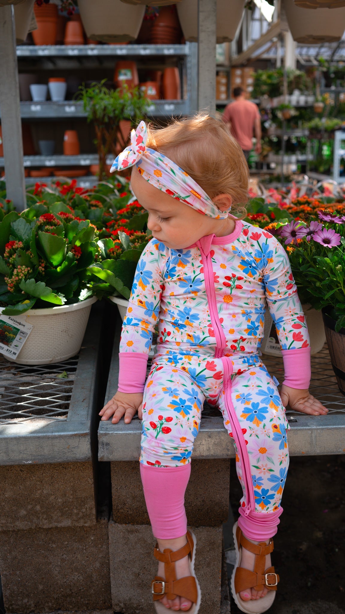 Strawberry Fields Floral Zippy