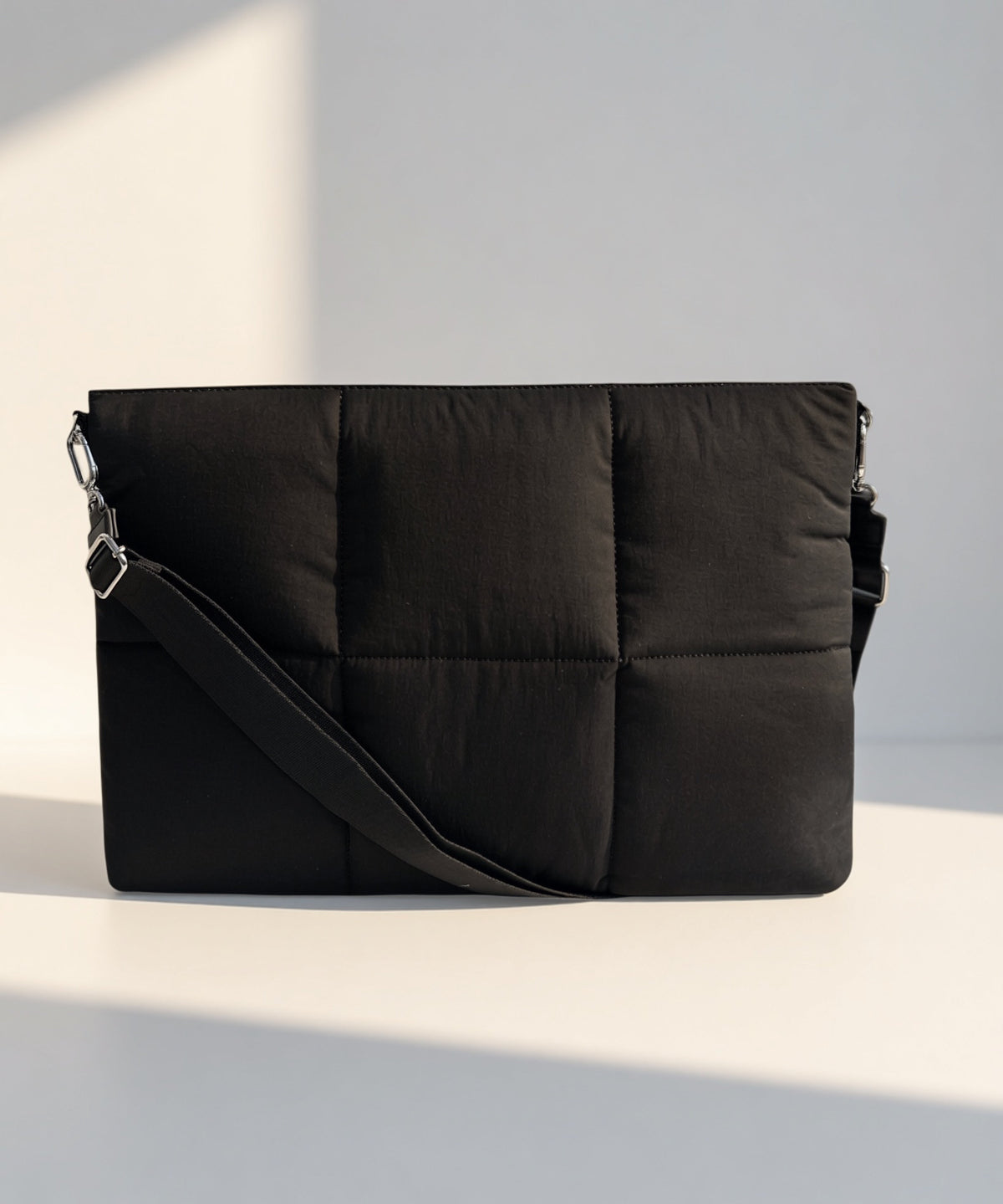 Iris Large Electronics Bag Protective Laptop Case (#24250) By Iris & Rainbow