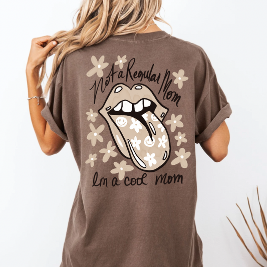 Cool Mom Club-Graphic Tee