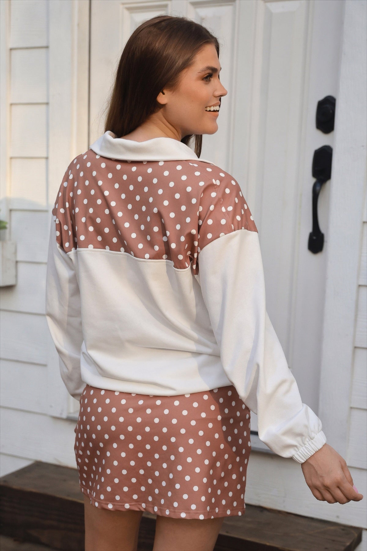 Mia Printed Pullover- Mocha Mousse Polka Dot