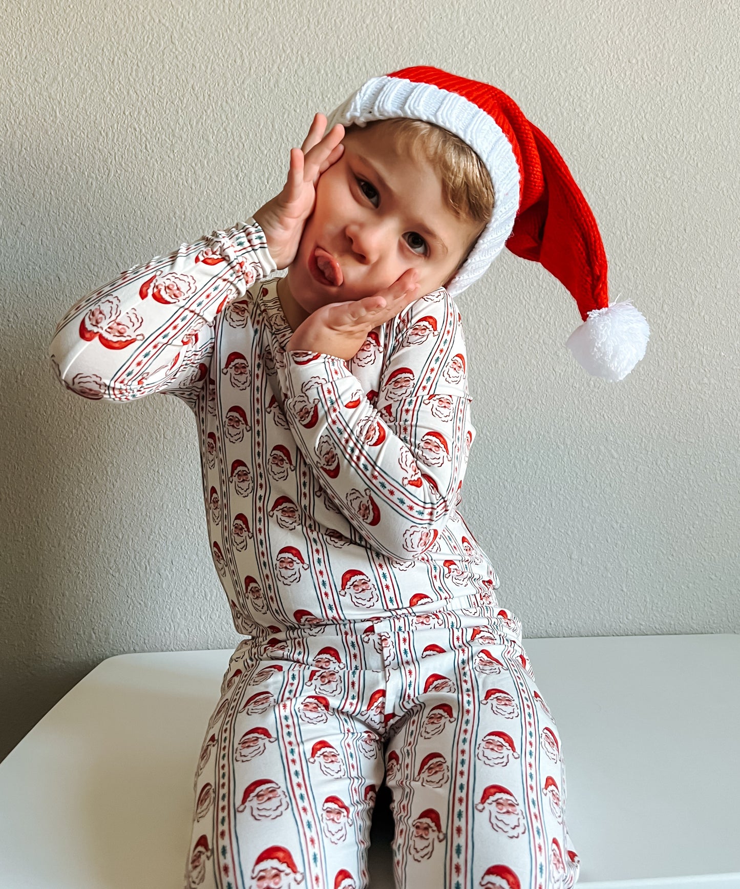Vintage Santa Bamboo Christmas Pajamas - 2pc Set