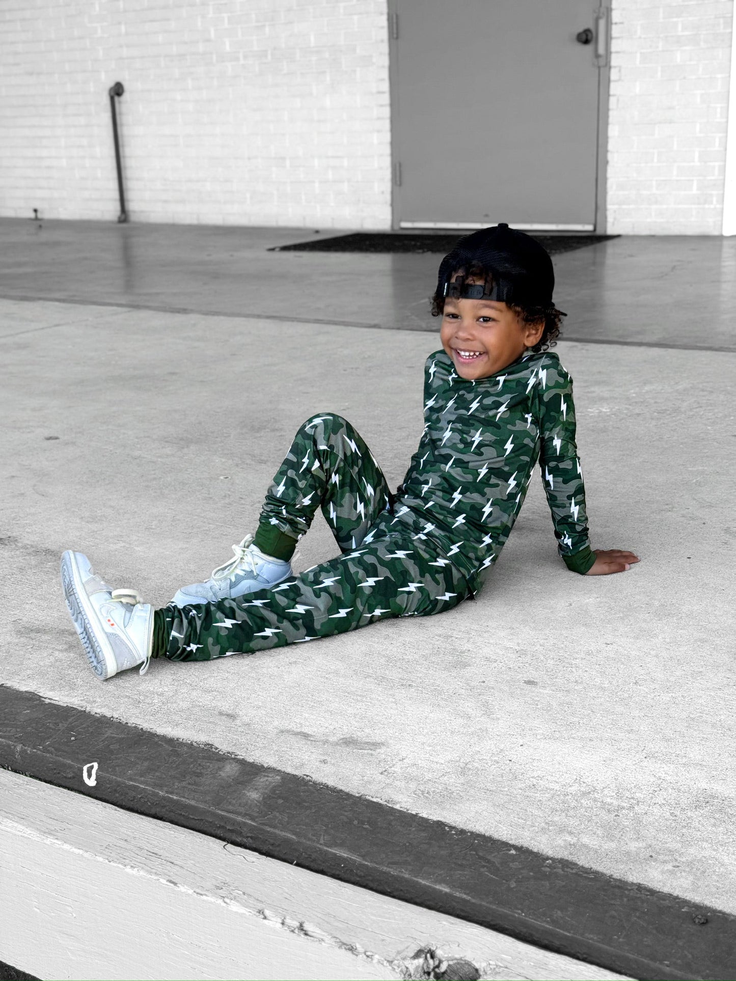 Bamboo Two Piece Set | Green Camo Bolts