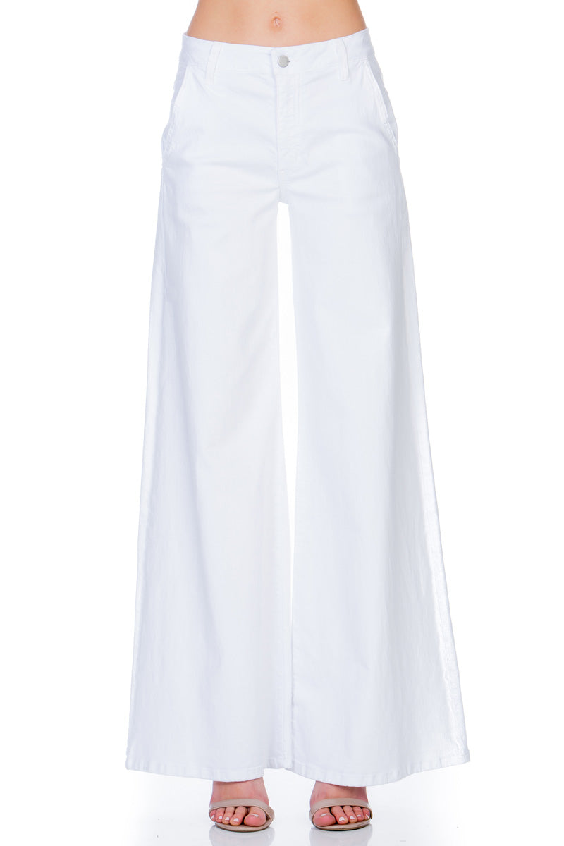 Calamigos Mid-Rise Super Wide Leg Denim Jeans in Medium Wash
