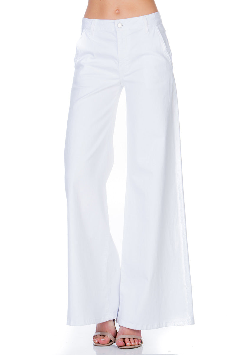 Calamigos Mid-Rise Super Wide Leg Denim Jeans in Medium Wash