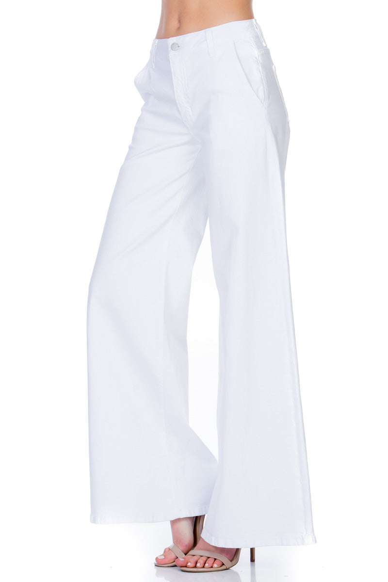 Calamigos Mid-Rise Super Wide Leg Denim Jeans in Medium Wash