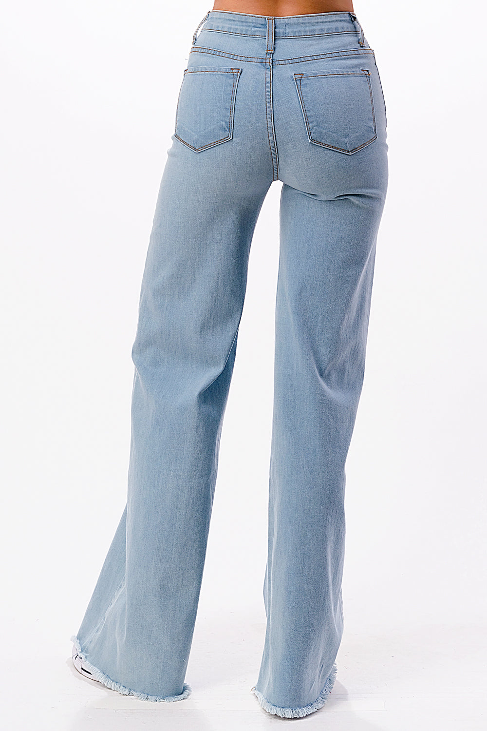 505 Wide Leg Denim Jeans in Light Wash