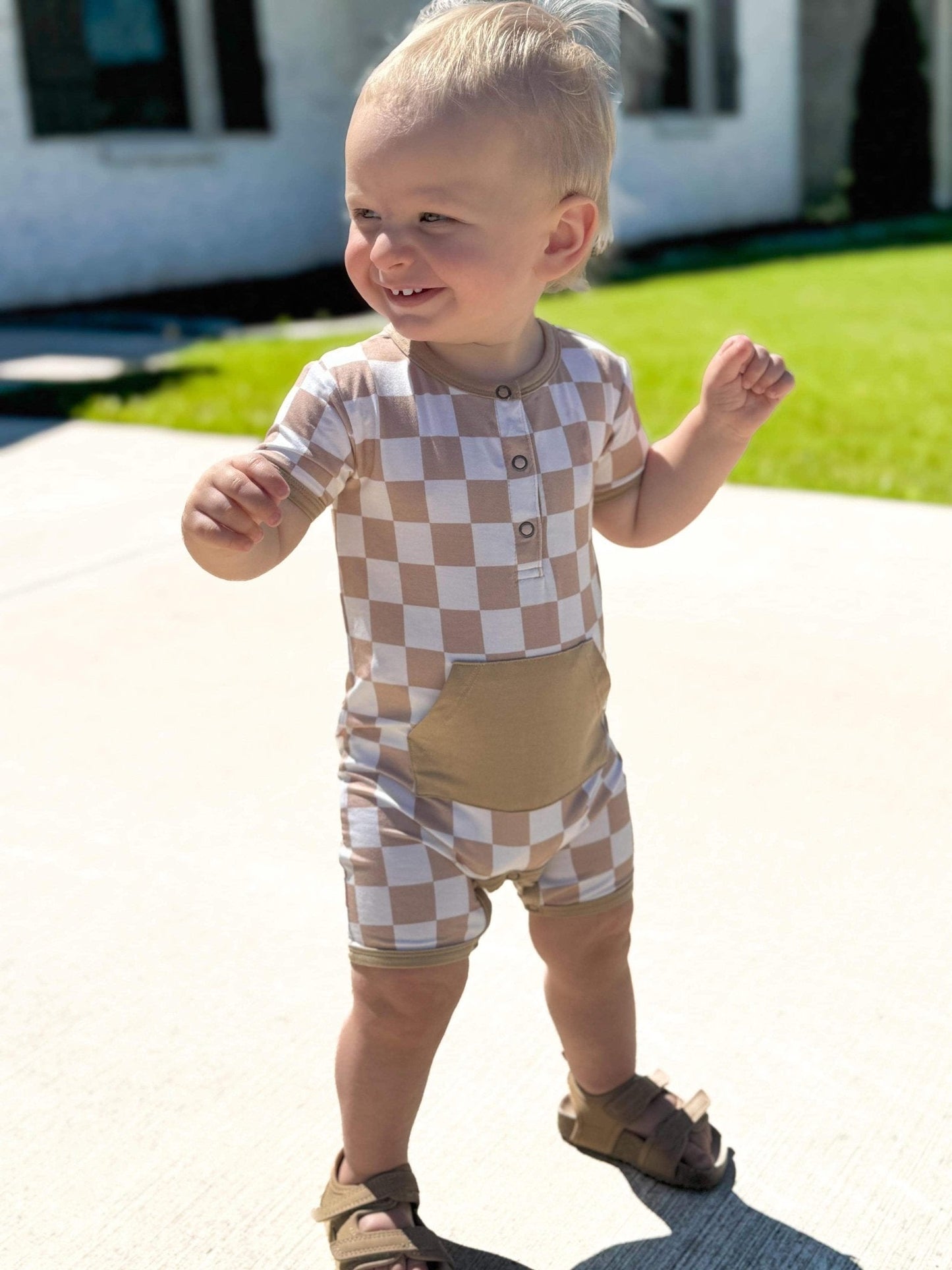 Checkered Shorty Romper - Desert tan