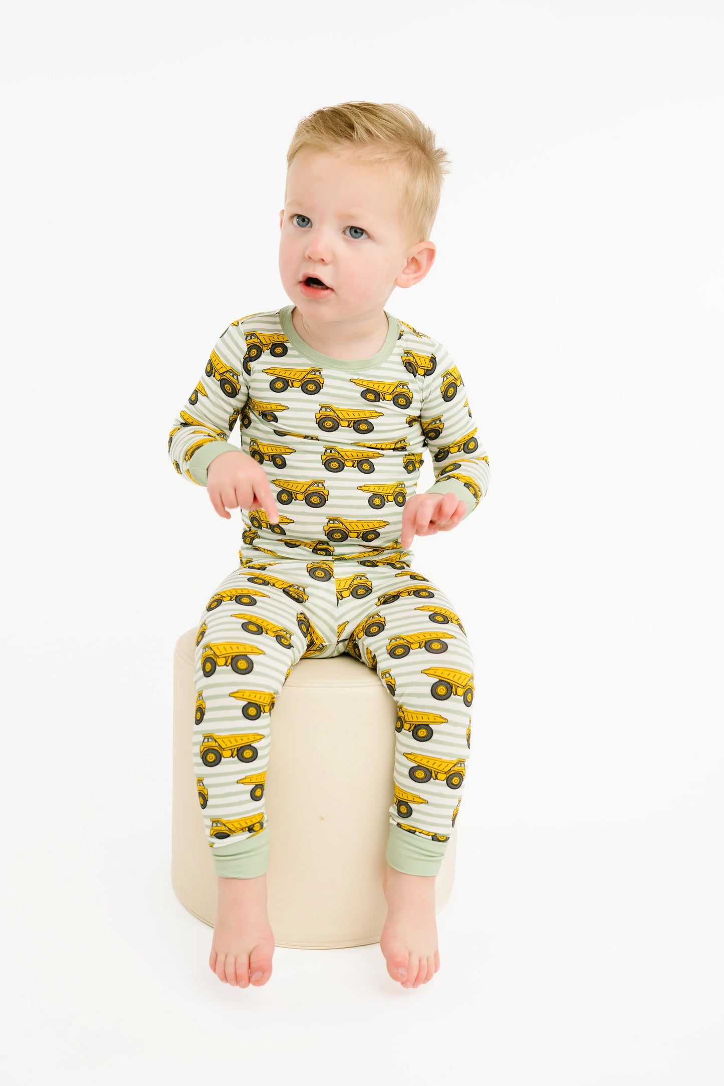 Little One Shop: Dump Trucks Bamboo Two Piece Set