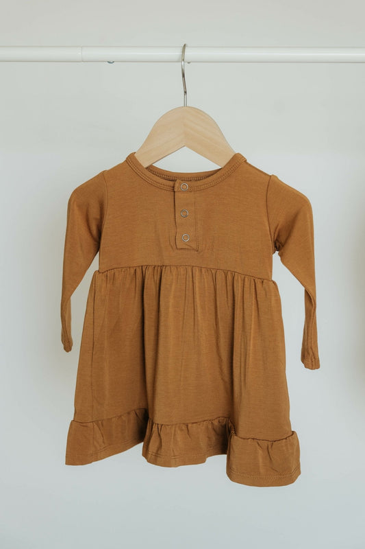 Henley Twirl Dress with short - Caramel