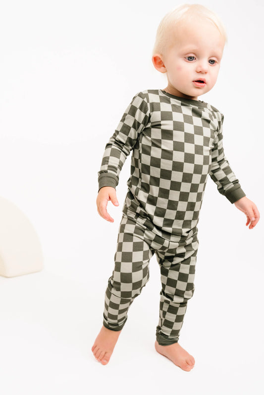 Little One Shop: Pine Checkered Bamboo Two Piece Set