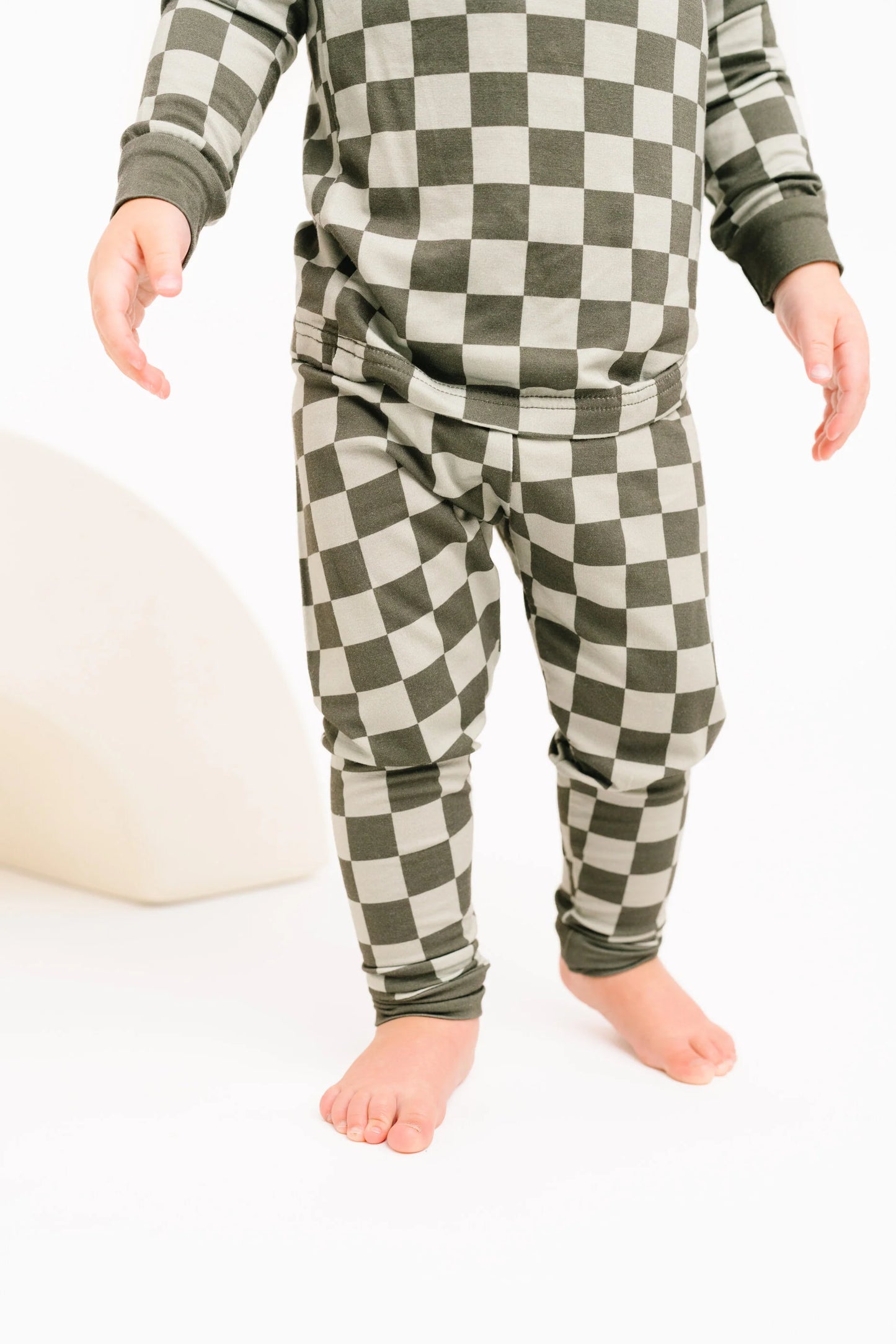 Little One Shop: Pine Checkered Bamboo Two Piece Set
